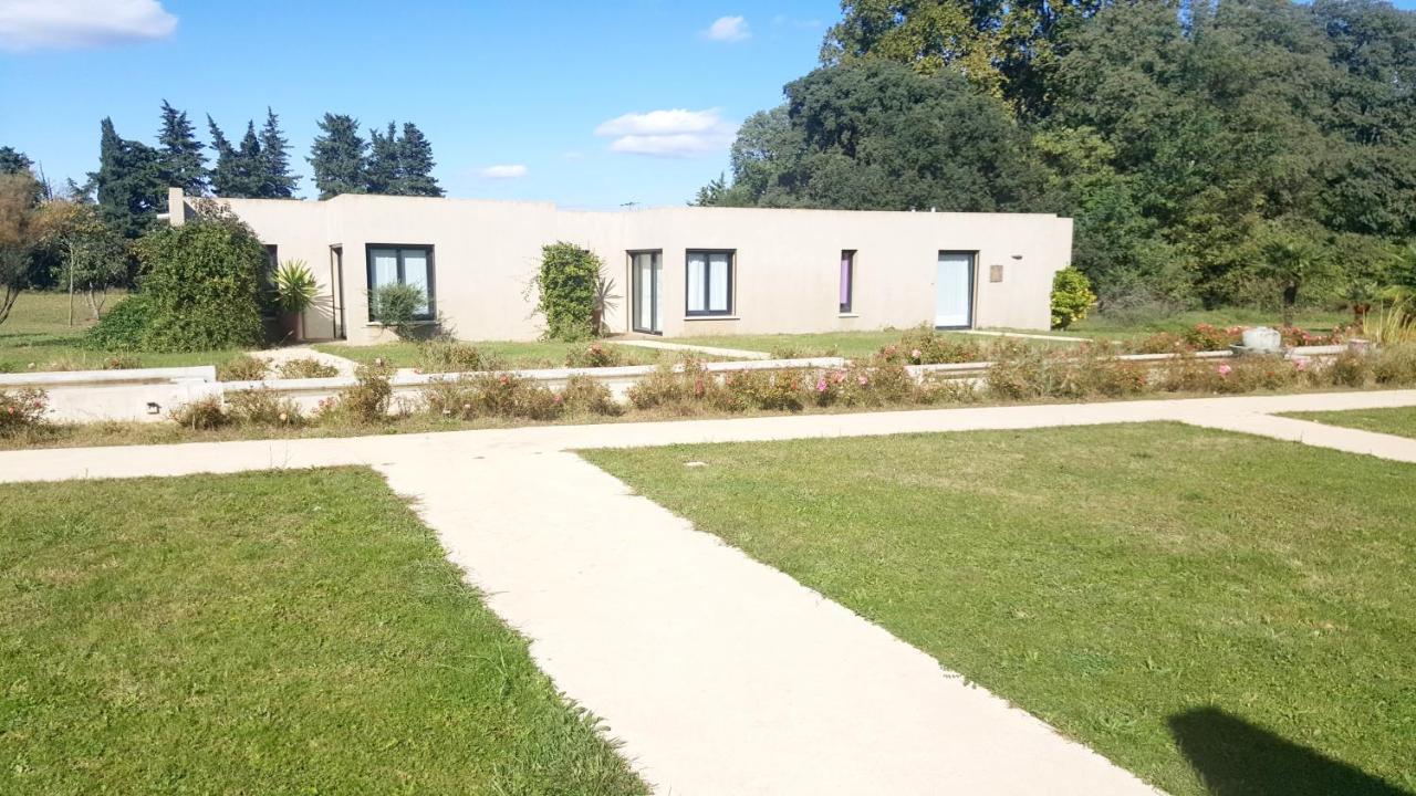 Les Madones Appartement Nîmes Buitenkant foto