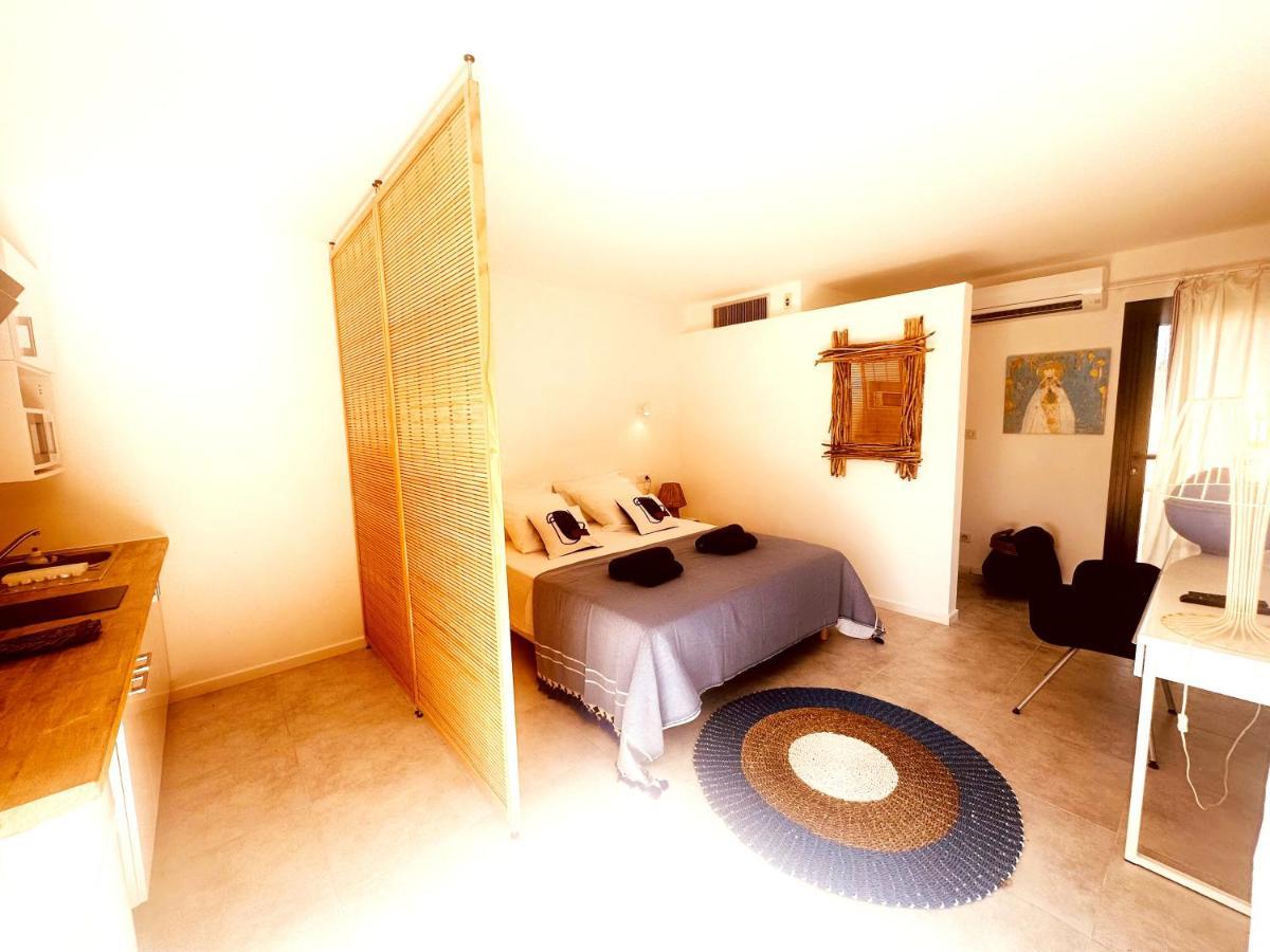 Les Madones Appartement Nîmes Buitenkant foto