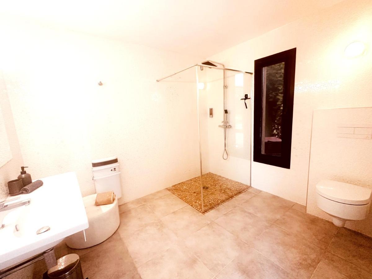 Les Madones Appartement Nîmes Buitenkant foto